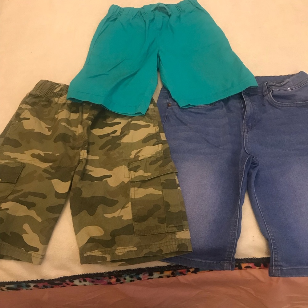 Boys shorts. Size 10-12